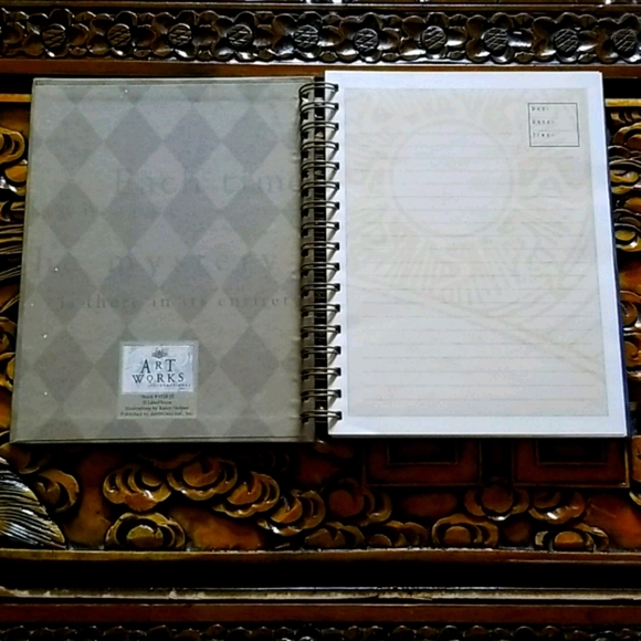 ☀️📙Day & Night Journal 📘🌛 - Picture 3 of 9